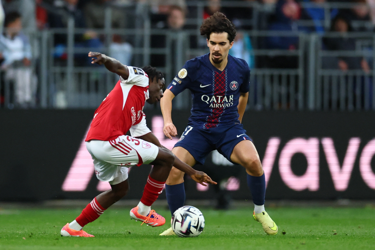 "충격!" 'LEE, 나 떠날 수도 있어' 리버풀의 역습, PSG '90…