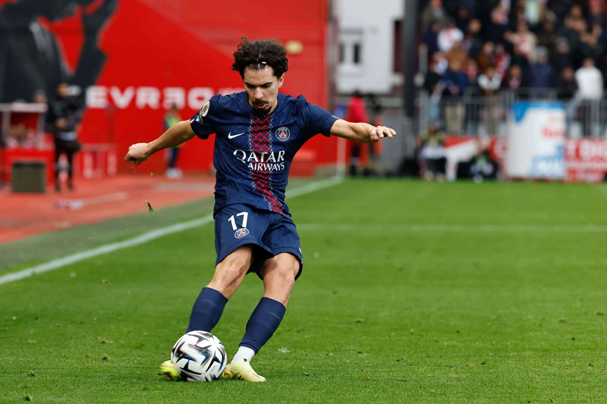 "충격!" 'LEE, 나 떠날 수도 있어' 리버풀의 역습, PSG '90…