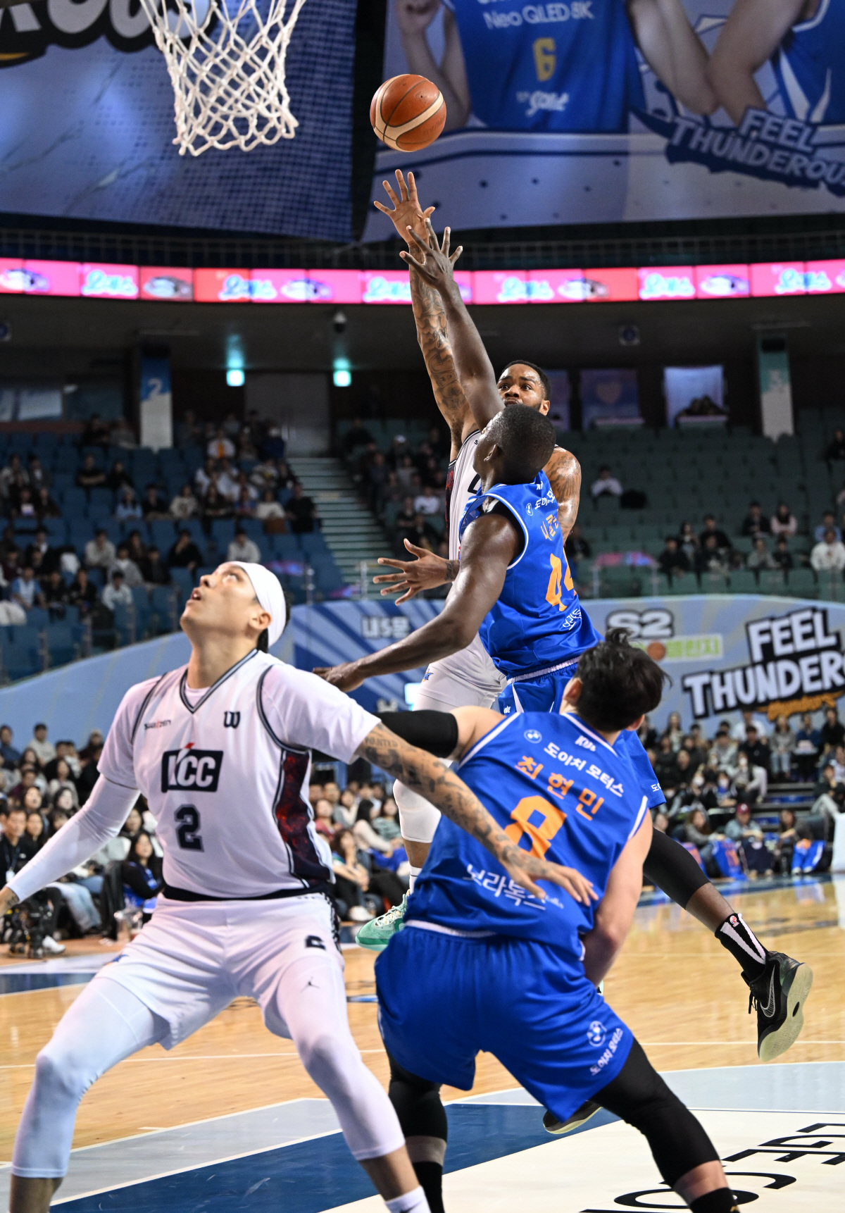 [류동혁의 이슈분석] 슈퍼팀 KCC의 중심은 왜 허 훈일까