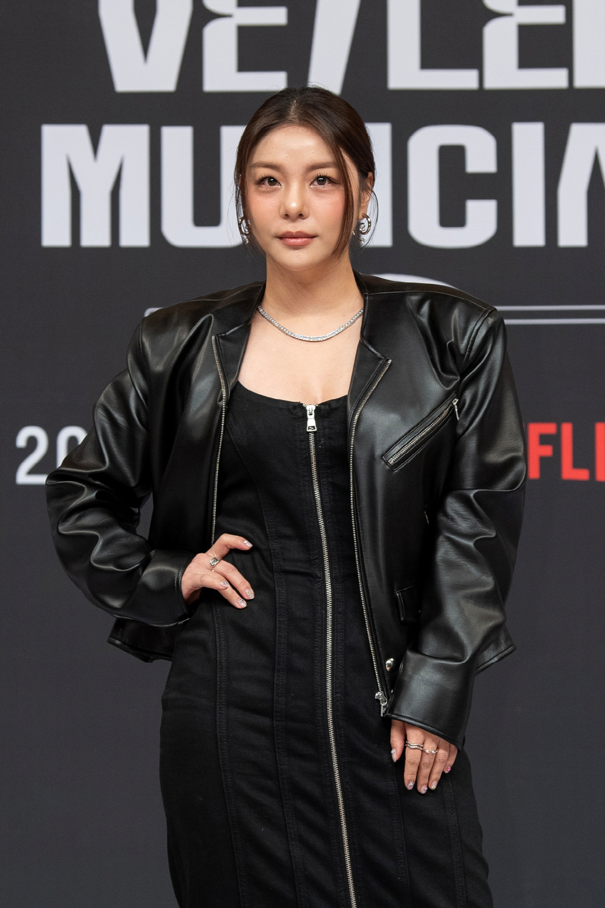 ‘베일드 뮤지션’ 에일리, 혹독 심사위원 변신 “탈락 버튼 내가 제일 많…