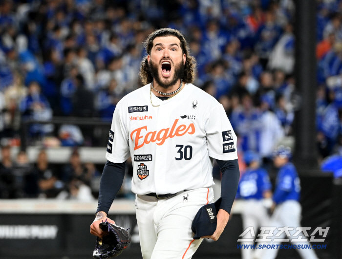 '252K-98마일' 폰세 SD행 전망 떴다! "메릴 켈리 이후 최고의 복귀 작품 될 것", 美 유턴 최고액 유력