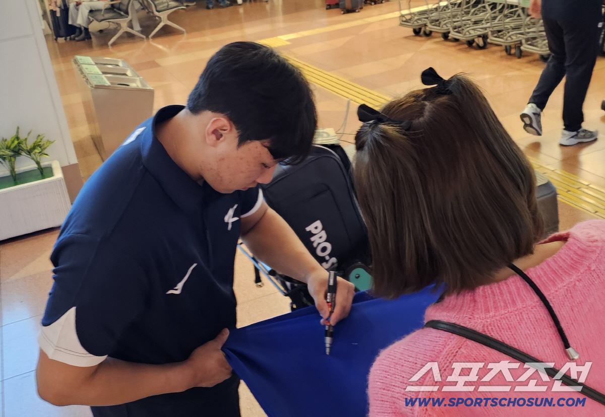 "대표팀 오래했지만 이런 분위기는..." 류지현 감독이 일본에 지고 싶지…