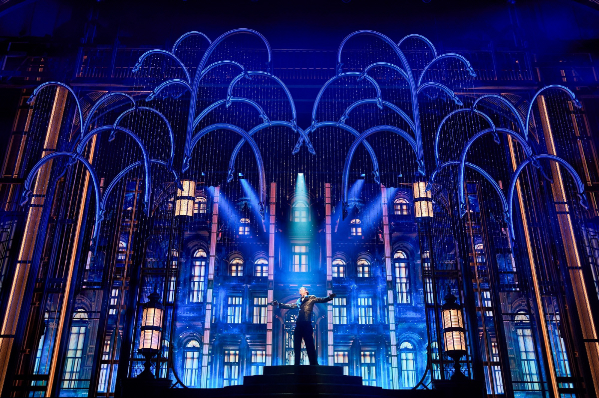 "굿바이" 영원히 기억될 '위대한 개츠비' 서울 공연 성료…내년 북미 투…