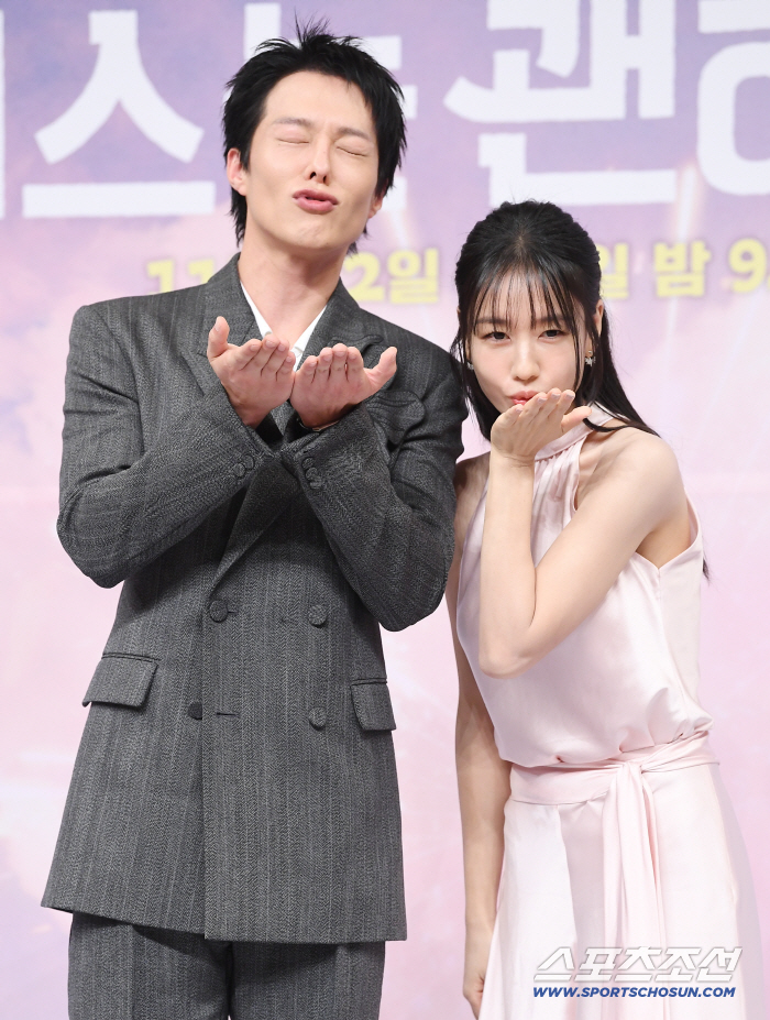 ‘키스는 괜히 해서!’ 안은진·장기용, 첫 만남부터 오해→계약 연애 돌입[SC리뷰]