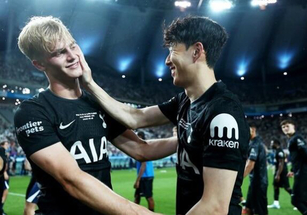 '한번 손동생은 영원한 손동생' 토트넘 꽃미남MF, 가장 유명한 지인으로…