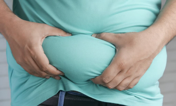 "여자친구 부모에 잘 보이려고…" 134kg 남성, 비만 수술 받았다가 …