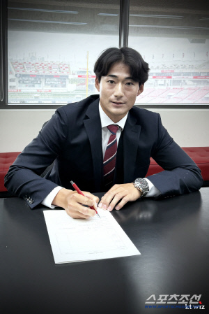 한화 이어 KT도 150㎞ 강속구 투수 아시아쿼터 영입, 日 독립리그 출신 스기모토 코우키 