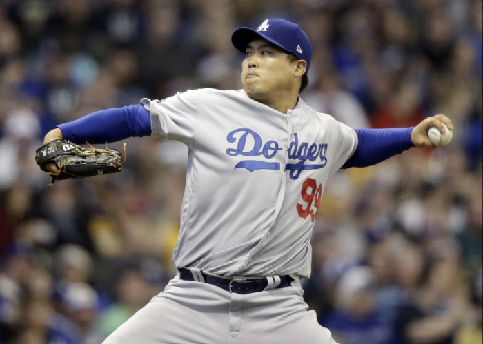 2위표도 없다는게 더 수모, 야마모토 CYA 투표 결과가 이 정도일 줄이…