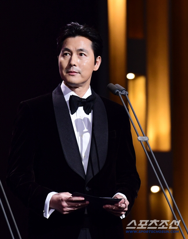 [SC현장]정우성, 아버지+유부남 첫 복귀작에 "나에게 맞지 않다 생각"