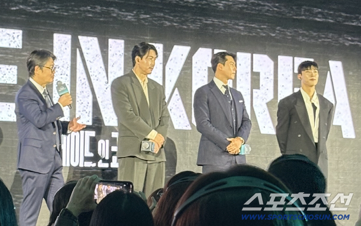 [SC현장]정우성, 아버지+유부남 첫 복귀작에 "나에게 맞지 않다 생각"