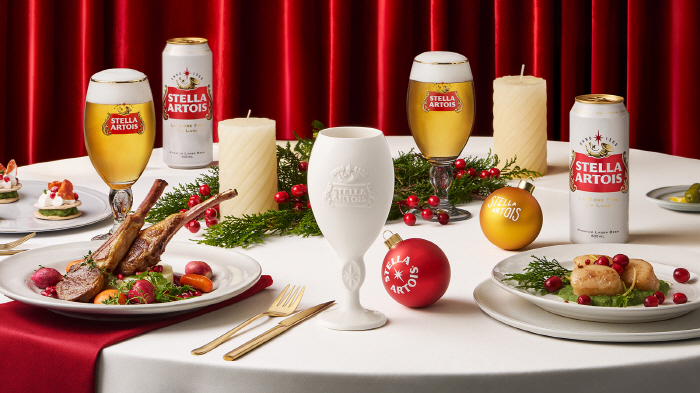 스텔라 아르투아, 연말 패키지 '홀리데이 스노우 챌리스 에디션' 선보여