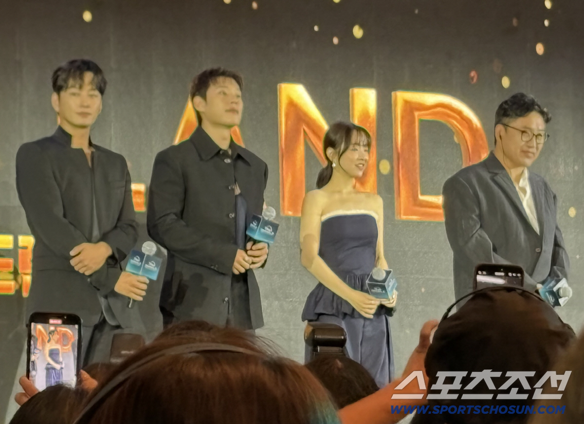 [SC현장]"기존 모습과 달라"…'골드랜드'로 파격 변신한 박보영, 욕망…