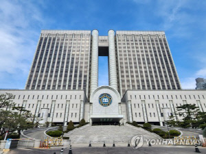 '건진 브로커' 징역 4년 구형·특검 사건 첫종결…내달 선고