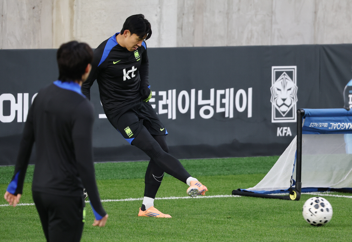 충격 날벼락! 손흥민에 마음 접었다 'AC 밀란, 영입 계획 철회'…우승…