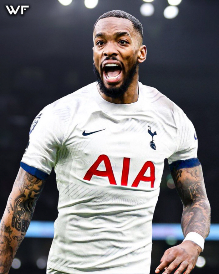 英 매체 단독 보도! '손흥민 대체자 찾으려' 사우디까지 뒤진다…한 시즌 30골 공격수 "토트넘 이적 위해 스스로 움직여"