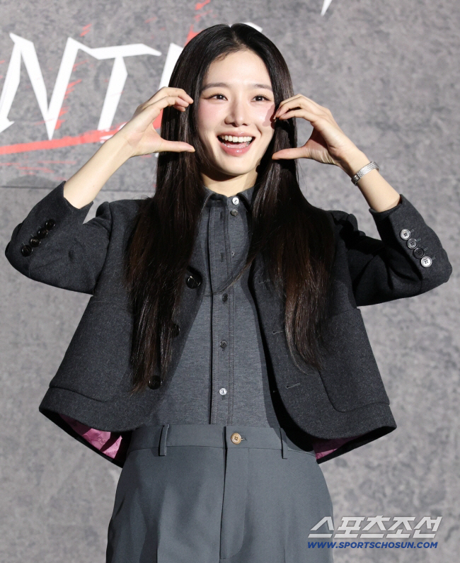 [단독] 박규영, 박형식의 '독사♥'된다..'각잡힌 로맨스' 주인공