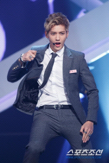 '미성년 성폭행' 엑소 출신 크리스, 사망설 재점화...여러 버전의 '죽…