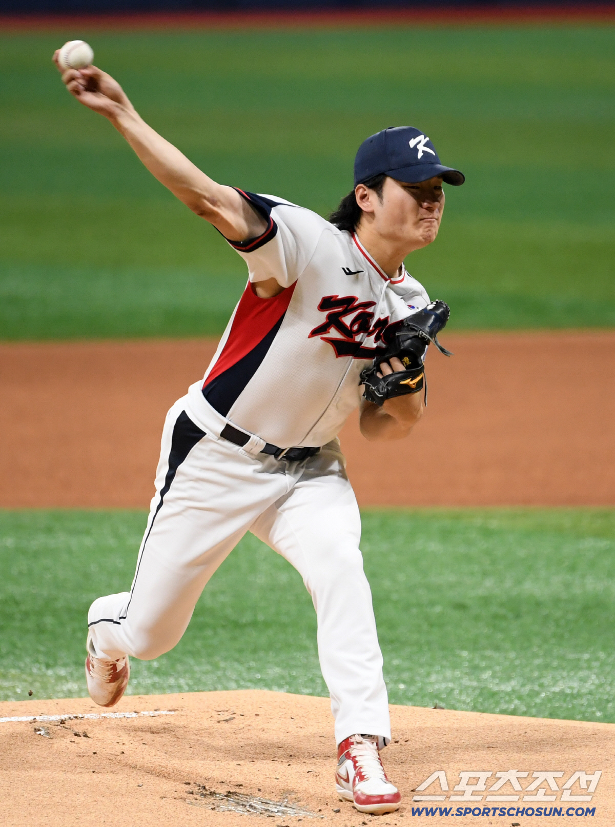 "난 이런 선수다." 일본 타자들에게 156km 강속구가 통할까. 곽빈 …