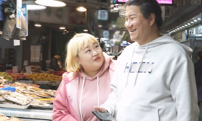 임우일, 성공했네...한강뷰 집 공개 후 지갑 오픈 "내가 사 줄게" (…