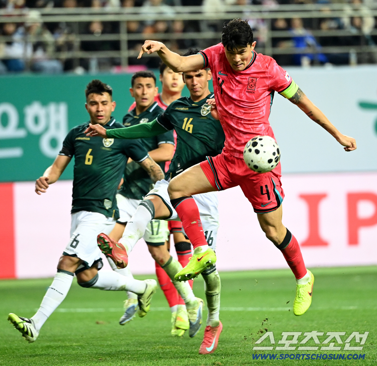 [현장인터뷰]김민재, "(조)규성이와 합동 세리머니요? 사진 찍자고 하길…