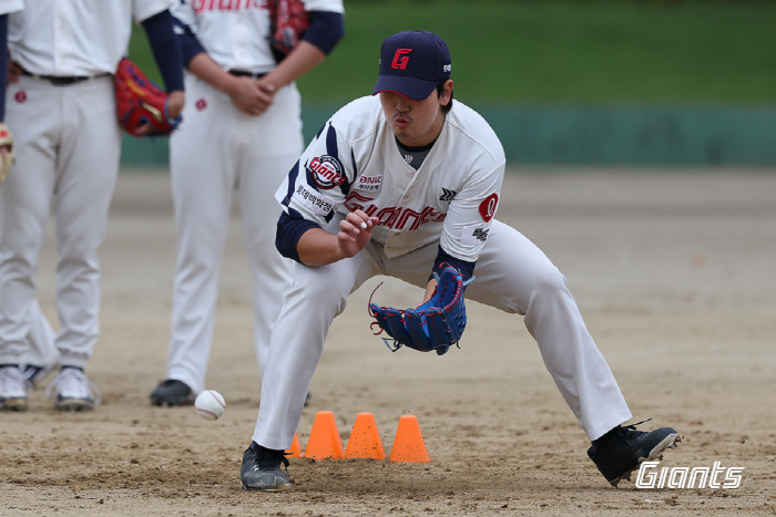 "감독님, 한번만 더 기회를 주세요" 151㎞ 쾅쾅! 26세 파이어볼러의…