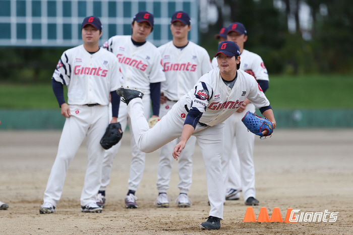 "감독님, 한번만 더 기회를 주세요" 151㎞ 쾅쾅! 26세 파이어볼러의…