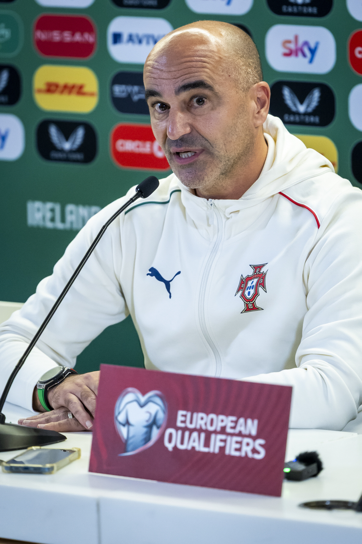 '이거 완전 클린스만인데?' 나잉골란, '호날두국' 감독 '맹비난'...…