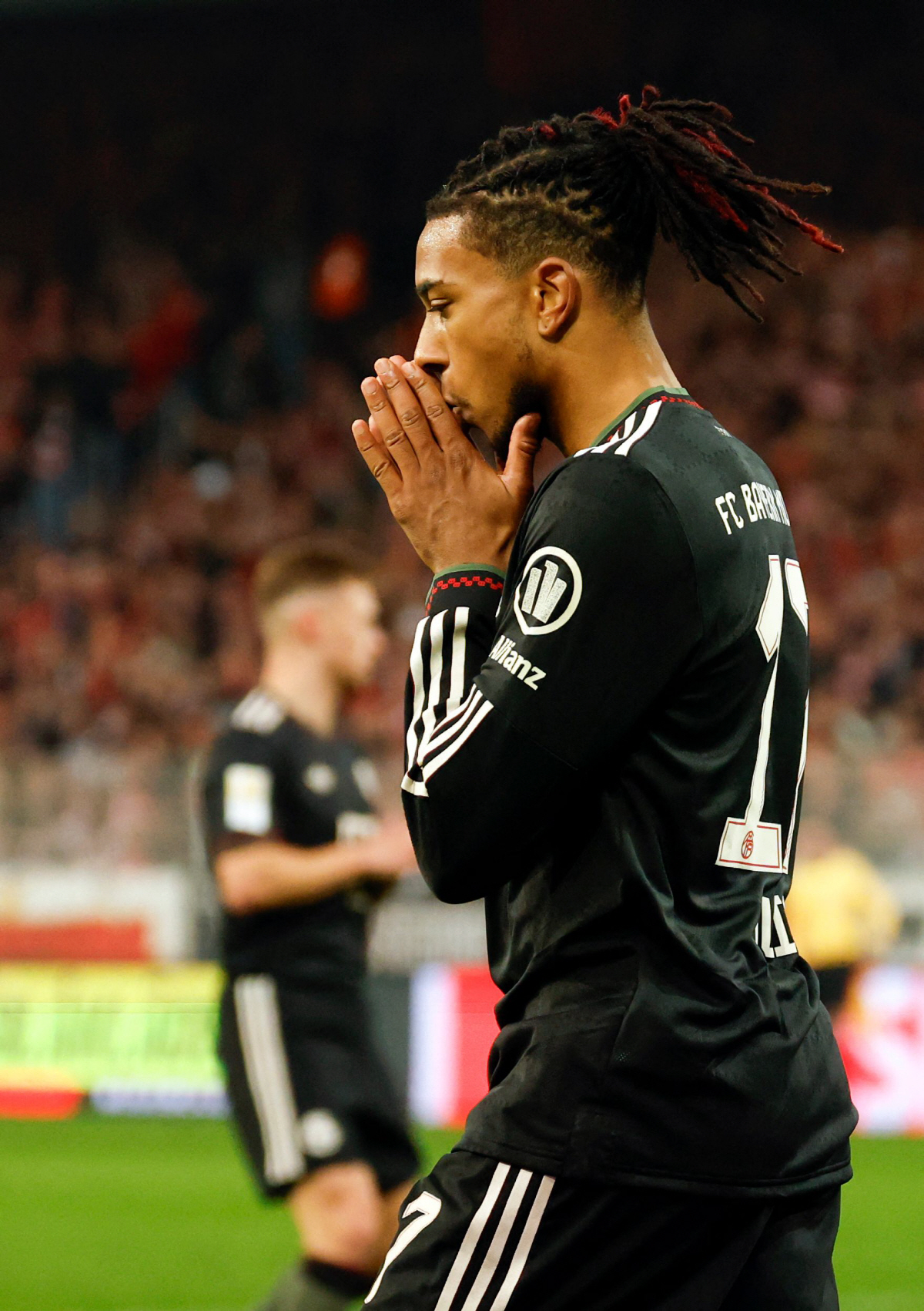 리버풀 미쳤다! '3300억 투입' 살라 대체자 영입→20골 23도움 뮌…