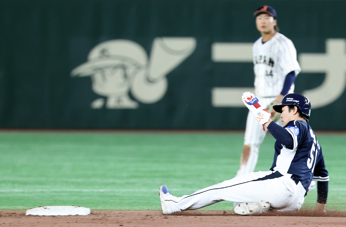 "오심도 경기 일부? 평가전이라도 소중한 타석." 안타 뺏긴 문현빈의 하…