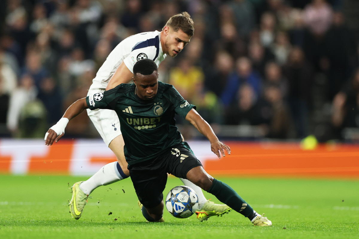 "강하고 믿을 수 없을 정도로 빠르다" 英 BBC도 극찬했던 토트넘 DF…