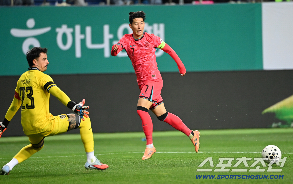 '벌써 3경기째' 환상 프리킥에 가려진, 손흥민의 인플레이 '슈팅 0개'