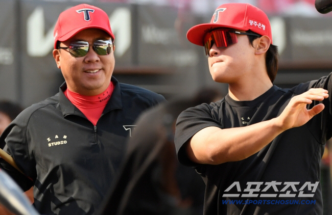 '6년 연속 1000이닝' 유격수 떠난다…김도영? 亞쿼터? KIA 플랜B…