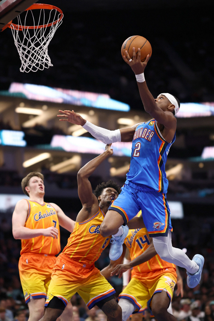 "OKC 70승? 80승도 가능하다!" 충격적 전망 나왔다. 美 ESPN "70승은 당연. 문제는 OKC의 결정"