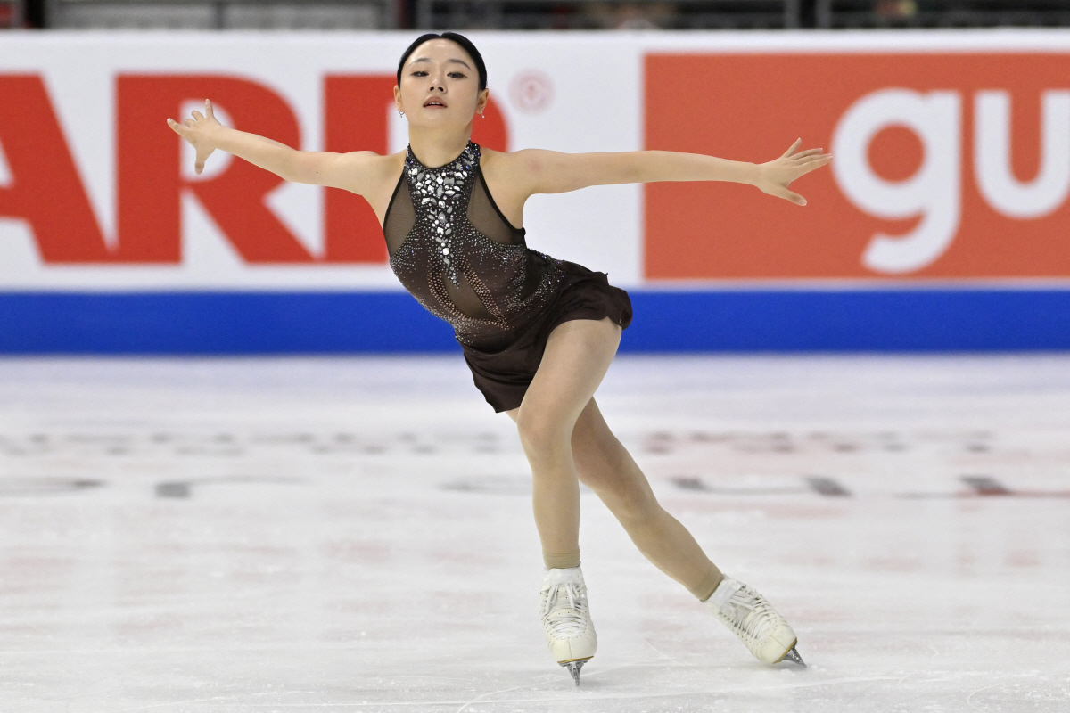 피겨 김채연, 그랑프리 5차 대회 쇼트 67.28점…12명 중 5위→3위…