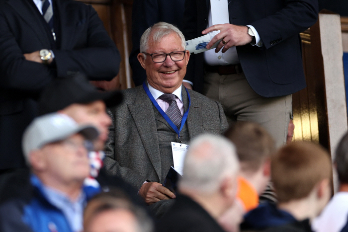 전설 퍼거슨, 드디어 아모림 인정? 맨유 상승세에 드디어 입 열었다!