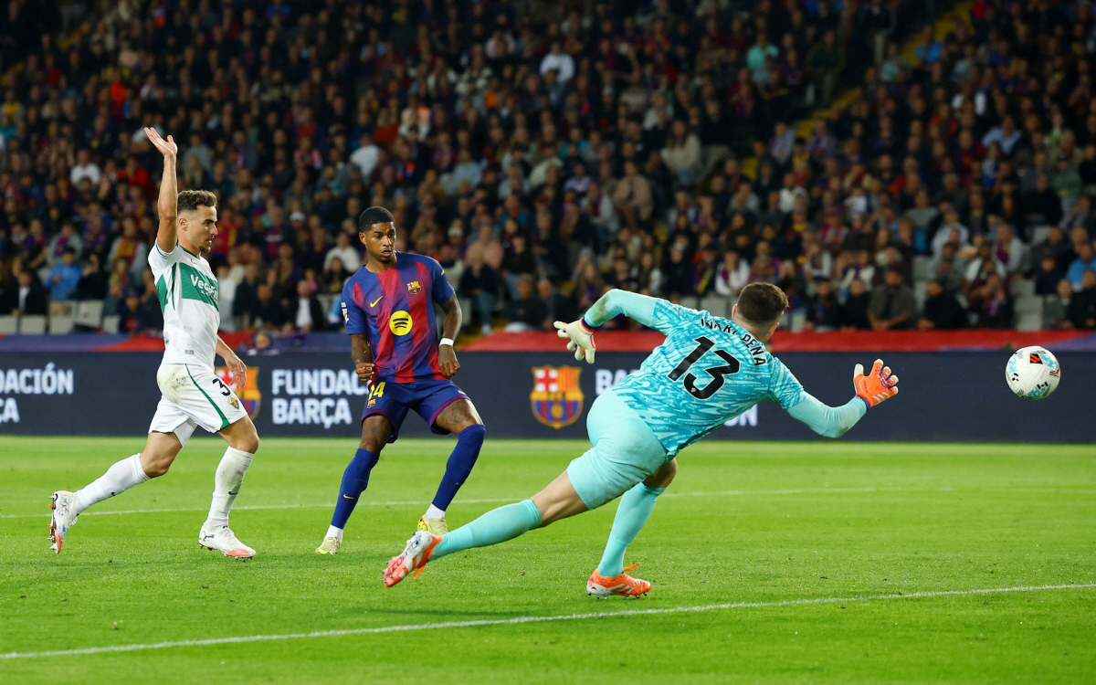 '대충격' 미소천사 손흥민 빈자리에 누구? '태도 불량+음주가무' 맨유 …