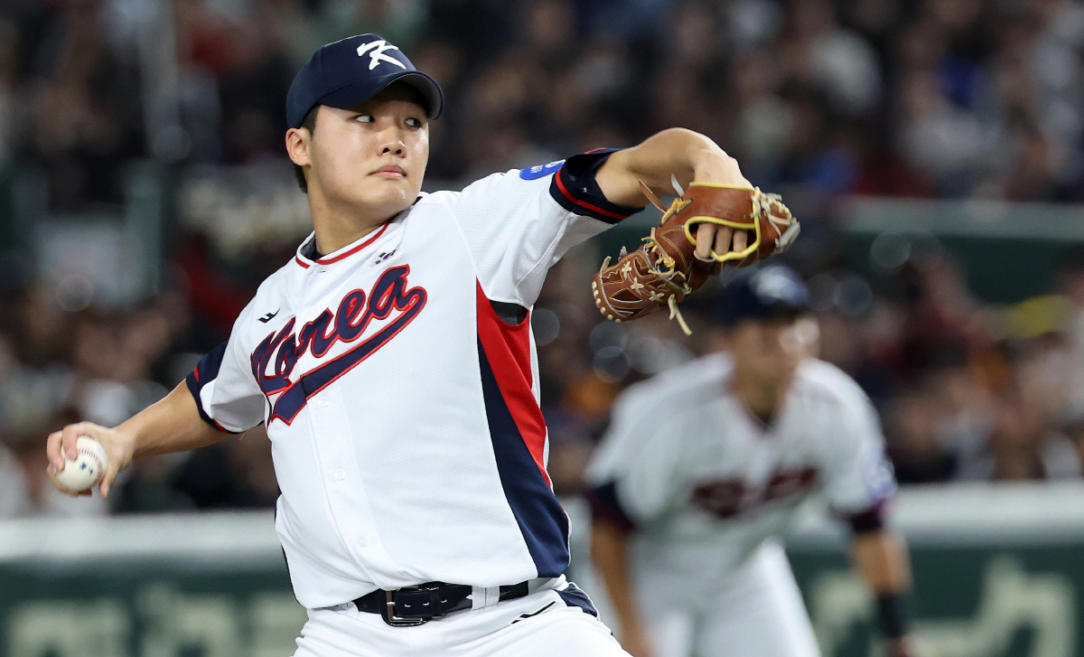 154km 직구가 통했다. 정우주 3이닝 노히트. 1사 2,3루도 무실점…