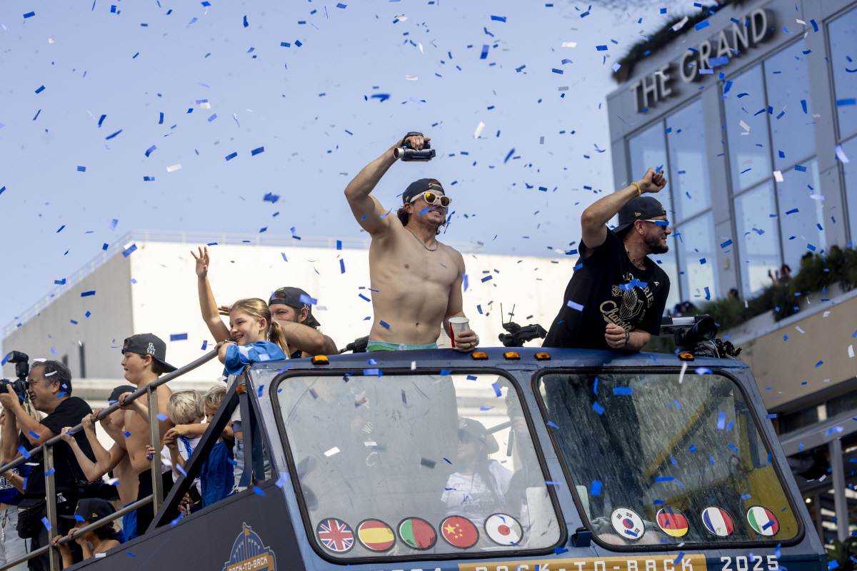 WS 우승 멤버인데 수술은 나홀로, "통증 안고 뛰었어요" 키케 직접 전…
