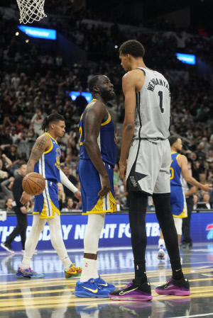 충격! 웸반야마 82경기 못 뛴다. 샌안, 서부 4위 진입 불가능. 이유는? 美 매체 