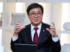 [일문일답] 최휘영 