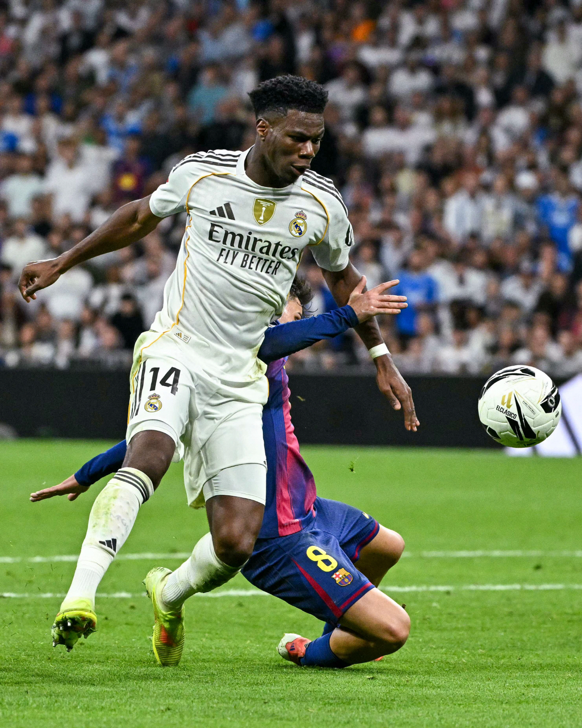 '2억 1530만 파운드 투자' 맨유 미쳤다…레알 마드리드 알론소 핵심→…