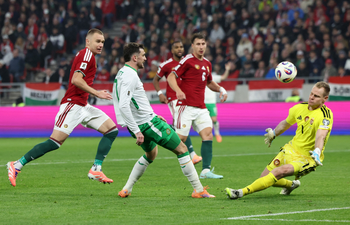 기적의 해트트릭! 손흥민 만년 백업의 놀라운 대반전, 헝가리전 96분 극…