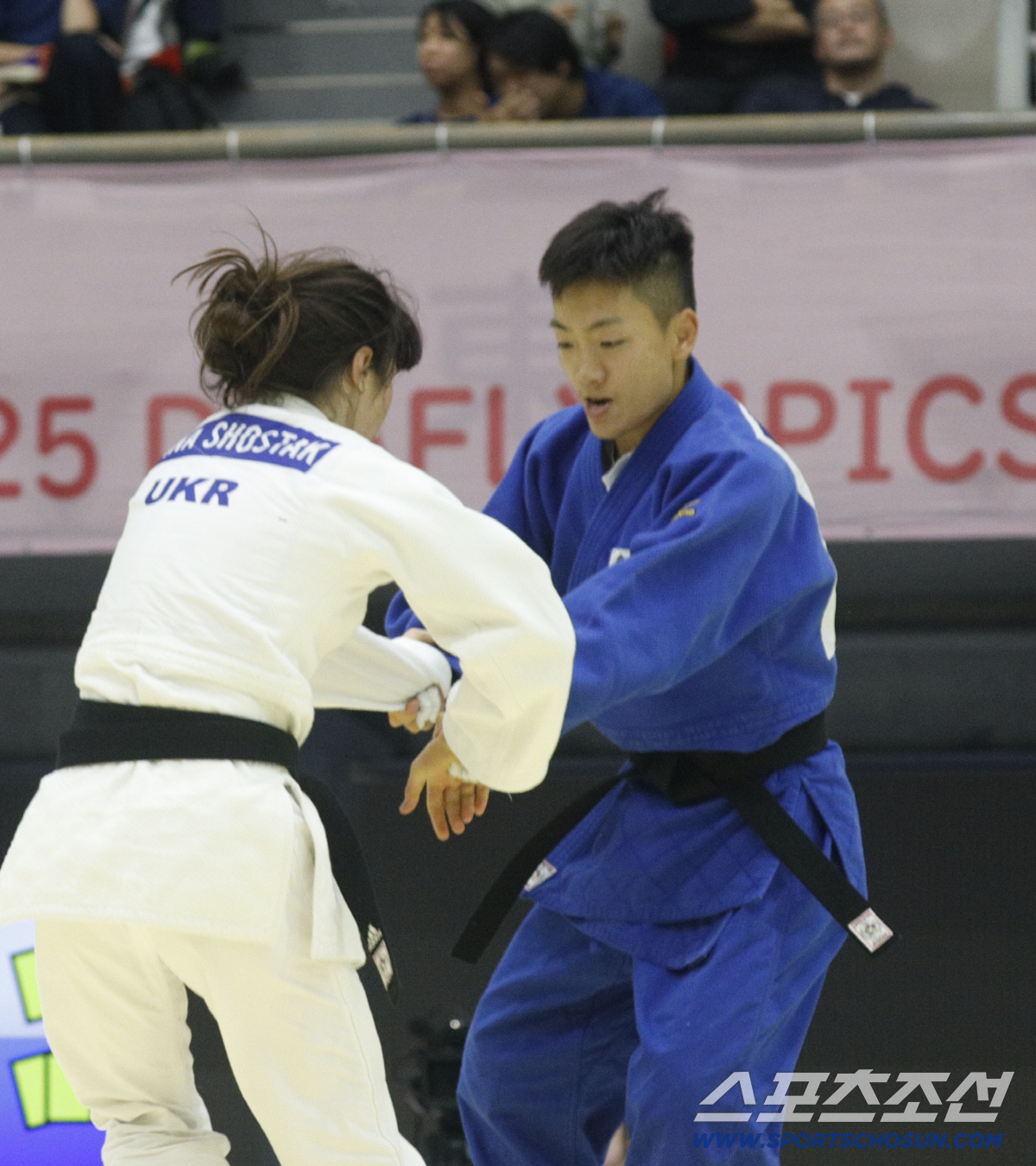 "투혼의 韓유도,도쿄하늘에 태극기를!"'4전5기'정숙화 첫金...첫날 '…