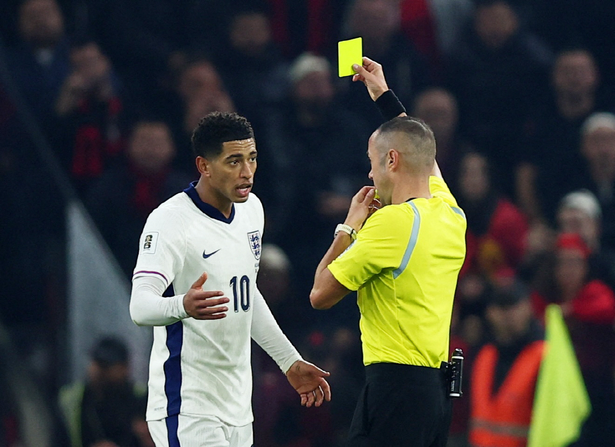 "나 투헬이야" 감독 권위에 또 '폭발' 벨링엄, 교체 사인에 "안 나가…