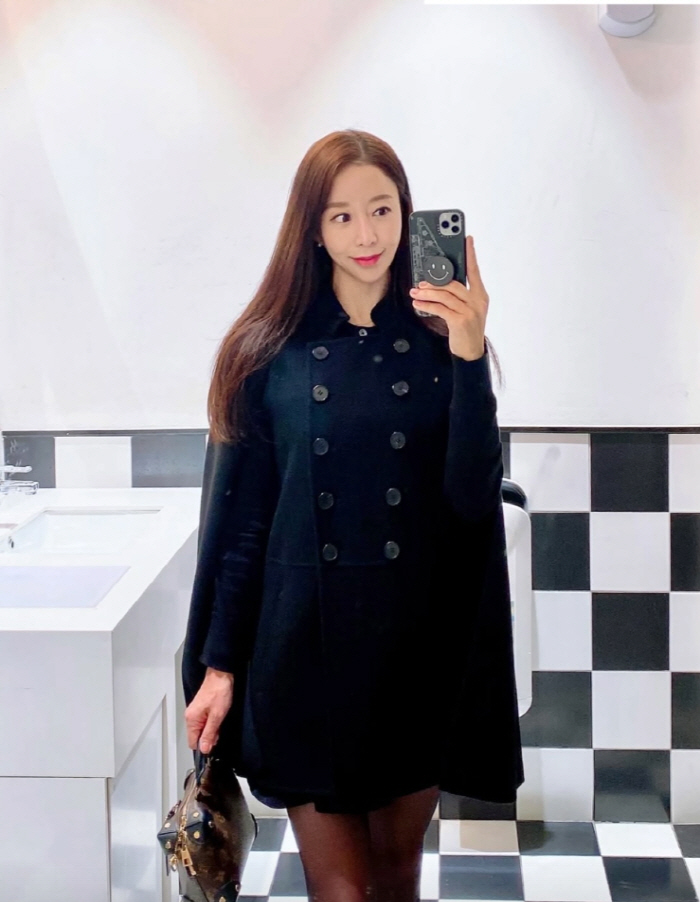 '결혼' 윤정수♥원진서, 연애 1주년 자축 "11년 만에 다시 나타나줘서…