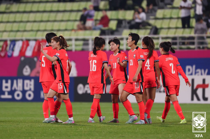 신상우호, 네덜란드 등 유럽2연전 명단 발표...'트레블'화천KSPO,최유정-이민화 2명,'준우승'서울시청 우서빈-김미연-김민지-정민영 등 4명 '최다'X수원FC 송재은 첫 발탁![오피셜]