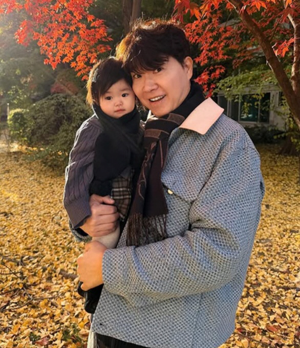 '55세 늦깎이 아빠' 박수홍, 결국 후회 "딸, 젊은날 만났다면..세월…