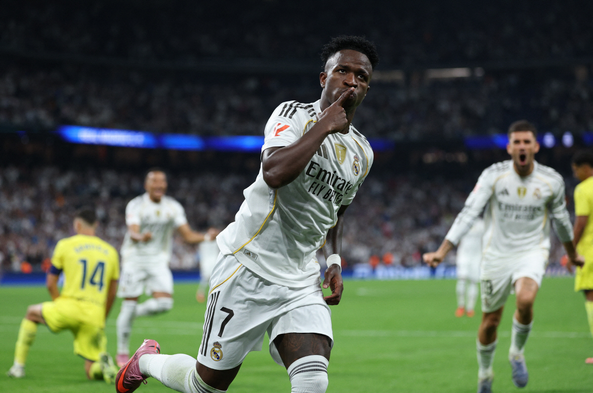 '손흥민-이강인도 아니다' 작정한 맨유, 케인 말고 핵폭탄급 영입!...…