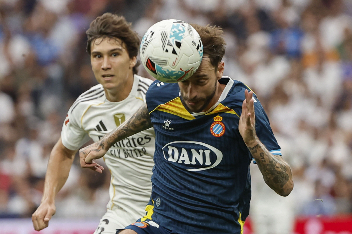 '황희찬 초비상' 큰일이다! 신임 감독 오자마자 '레알 공격수 영입' 시…