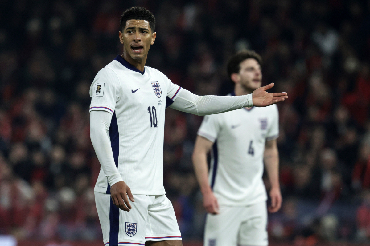 "나 왜 교체해요!"→"존중의 문제다" 英 BBC '굴욕' 평점 테러 충…